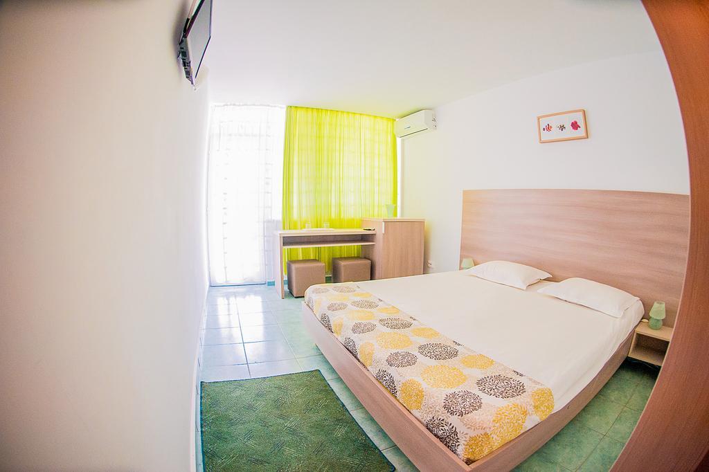Hotel Favorit Venus Zewnętrze zdjęcie