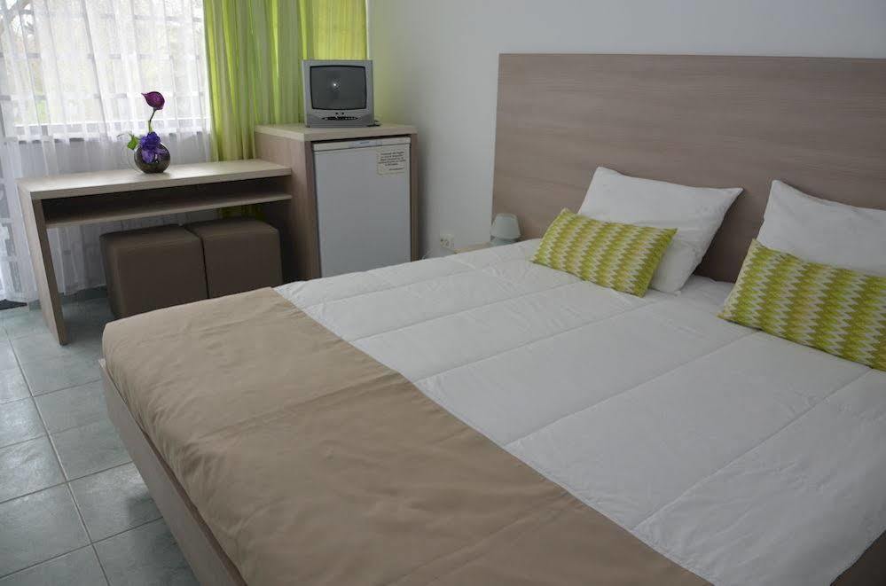 Hotel Favorit Venus Zewnętrze zdjęcie