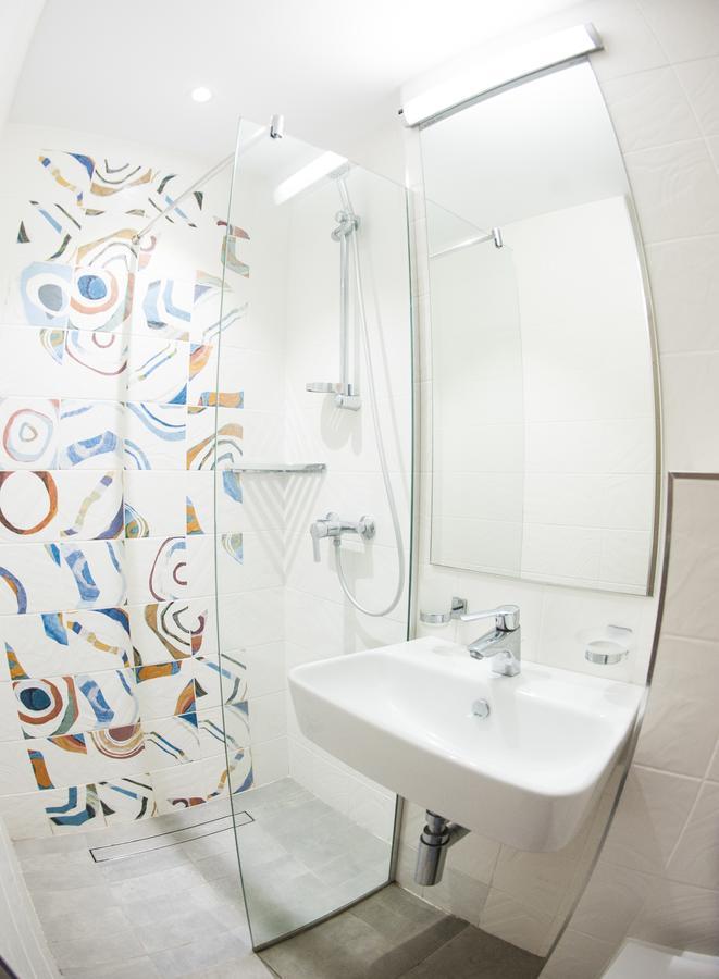 Hotel Favorit Venus Zewnętrze zdjęcie